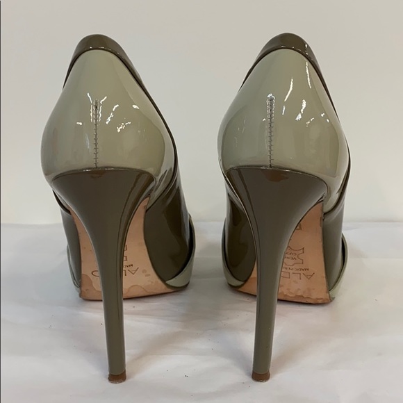 Aldo Cream Taupe front Buckle Platform Shoes - Picture 5 of 9